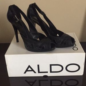Aldo black heels